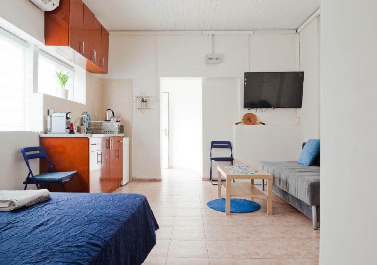 The Surfer'S Beach House Tel Awiw Zewnętrze zdjęcie